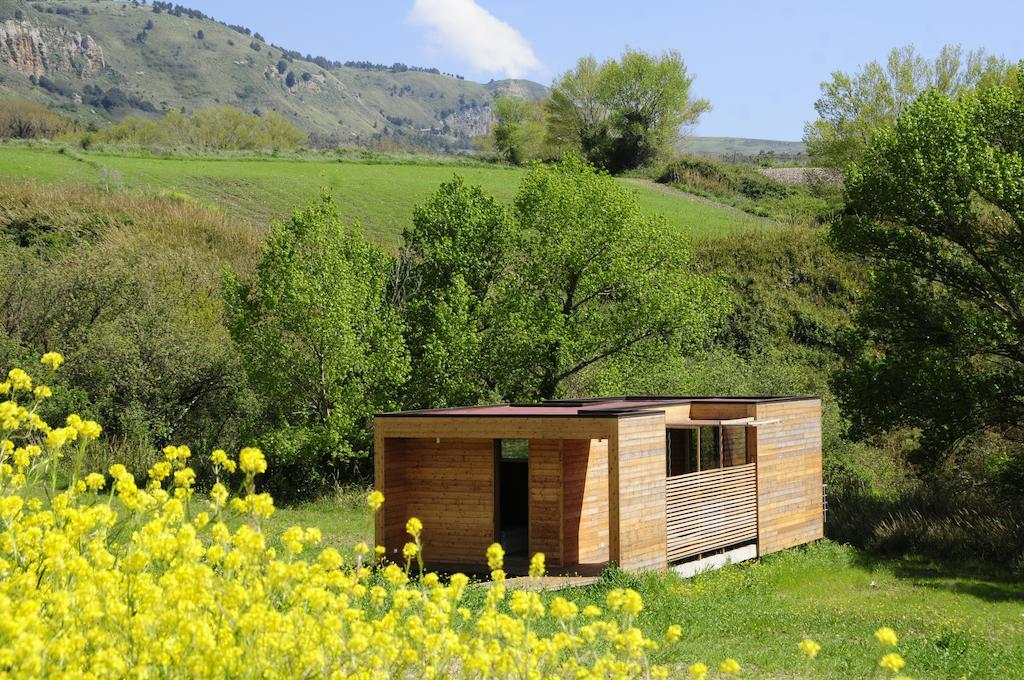 Il Bevaio Di Corleone Villa Luaran gambar